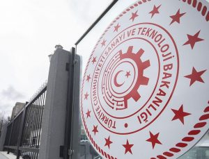 Girişimler "dijital şirket" ve "mega fon" ile hız kazanacak