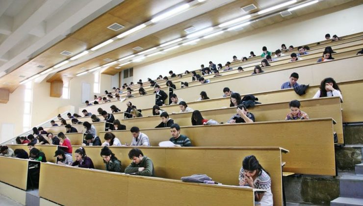 YKS tam puanlıların tercihi: Mühendislik ve hukuk