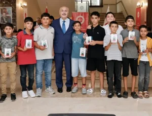 Vali Köşger, Kur’an kursu öğrencileriyle bir araya geldi