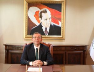 Kars Valisi Ziya Polat, 30 Ağustos Zaferimizin 103’üncü yıl dönümü kutlu olsun