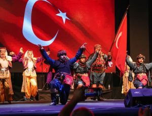 Trabzon horonla dünyayı birleştirdi!