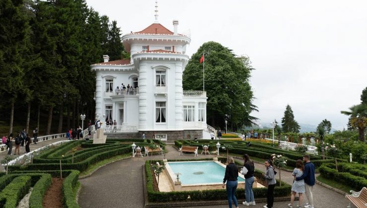 Trabzon Atatürk Köşkü yüz binlerce ziyaretçi ağırladı