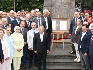 Trabzon Büyükşehir Belediye Başkanı Genç: İstiklal Madalyamız, şehrimizin onur nişanesidir