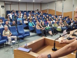 Ak Parti Çanakkale Milletvekili Ayhan Gider: Biz suç işleyeni ihraç ederiz kahraman ilan etmeyiz