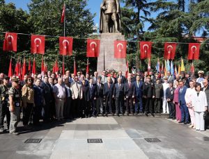 Atatürk'ün Trabzon'a gelişinin 101. yılı coşkuyla kutlandı