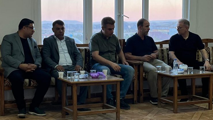 BBP Diyarbakır İl Başkanı Mehmet Çiçek’ten İl Milli Eğitim Müdür Yardımcısı Ebubekir Ekin’e taziye ziyareti