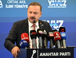 Ağıralioğlu: Millet iradesi 2028’de Anahtar Parti’yi kayyum olarak iktidara getirmelidir
