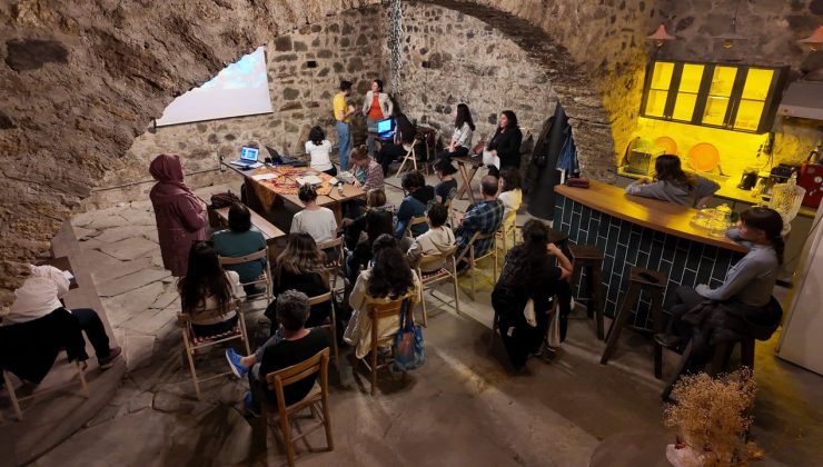 Avrupa Miras Gönüllüleri'nin ilk Türkiye projesi Mudurnu'da gerçekleştirildi