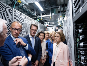 Kuzey Ren-Vestfalya’da JUPITER süper bilgisayarı faaliyete geçti