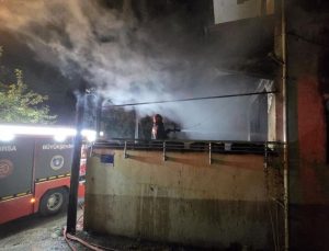 Bursa’da kullanılmayan binada yangın paniği