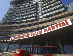 CHP’nin Kurultay davası ertelendi