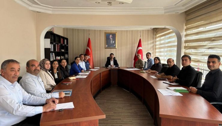 Susuz’da kurumlararası değerlendirme toplantısı gerçekleştirildi