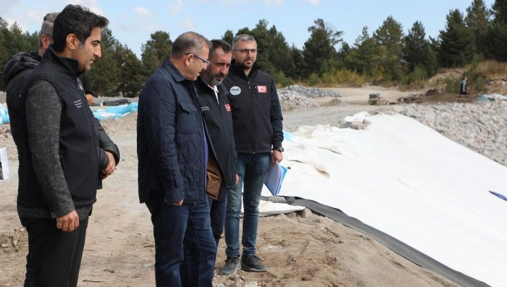 Kars Valisi Polat, Sarıkamış Kayak Merkezi’nde Suni Karlama Projesi çalışmalarını inceledi