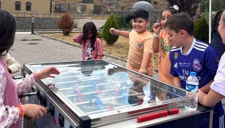 Şehit Albay Şentürk Aydıner Gençlik Merkezi’nde Yaz Kulüpleri Kapanış Programı düzenlendi