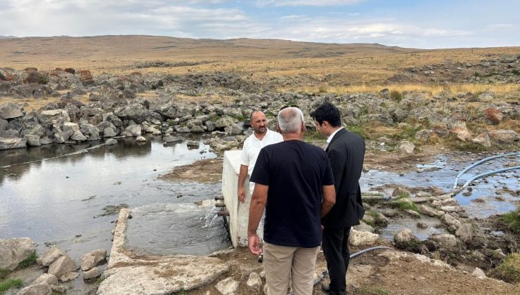 Susuz İlçesinde köylerin içme suyu sorununa çözüm arayışları sürüyor