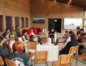 Vali Ziya Polat’tan Ani Örenyeri’nde yürütülen kazı ve koruma çalışmalarını inceledi