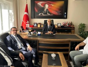 AK Parti Milletvekili Adem Çalkın, Çıldır Belediye Başkanı Azizoğlu’nu ziyaret etti