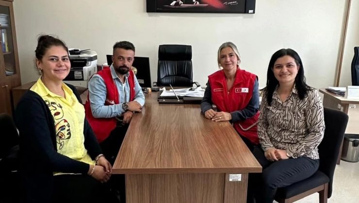 Kızılay Kars Şubesi’nden Okullara Ziyaret ve Destek Mesajı