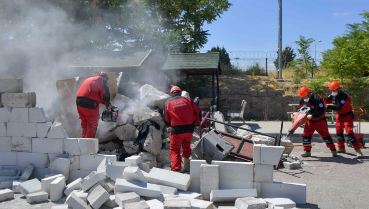 Ankara zabıtası arama kurtarma ekibi göreve başladı