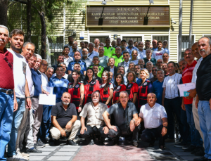 Ankara Büyükşehir Belediyesi okul servis şoförlerine eğitim veriyor