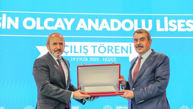 Düzce Esin Olcay Anadolu Lisesi’nin açılışını bakan Tekin yaptı