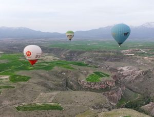 Gökyüzünde görsel şölen: Aksaray Ihlara balon gösterisi başlıyor