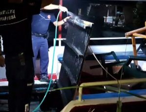 Serik’te balıkçı teknesinde yangın paniği