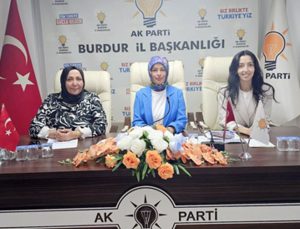 AK Parti MKYK üyesi Emine Aktaş’tan Burdur kadın kollarına ziyaret