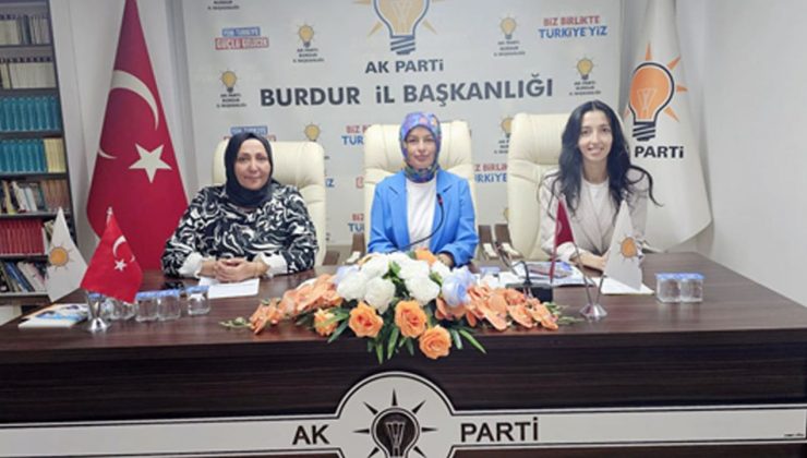AK Parti MKYK üyesi Emine Aktaş’tan Burdur kadın kollarına ziyaret