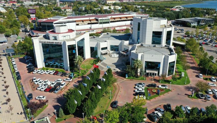 Kocaeli Büyükşehir’den dev eğitim desteği: 16 bin haneye, toplam 48 milyon TL