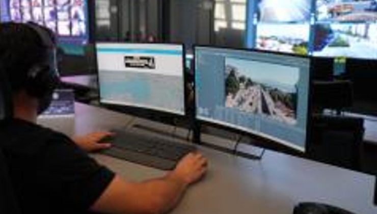 Ulaşım Yönetim Merkezi trafiğin nabzını tutuyor; Başiskele Kavşak Projesi’nde trafik kontrol altında