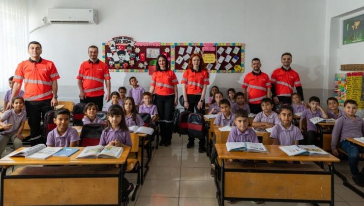 Kullanım süresi dolan uçak koltukları okul çantasına dönüştü