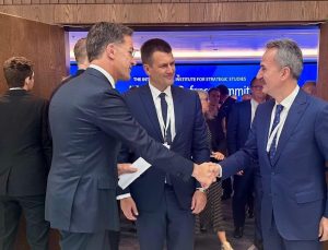 Savunma Sanayii Başkanı Görgün, NATO Genel Sekreteri Rutte ile Prag’da görüştü