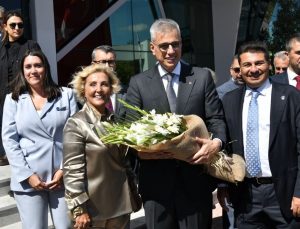 Sağlık Bakanı Memişoğlu, Polifarma Ar-Ge Merkezi’nin açılışına katıldı