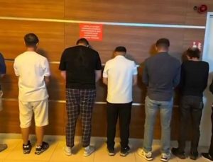 Şehit ailesini dolandıran 11 kişi operasyonla yakalandı