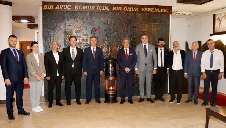 Zafer Partisi'nden Maden İşçileri Sendikasını ziyaret