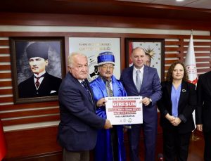 Giresun'da yılın ahisi Metin Hamzaoğlu oldu