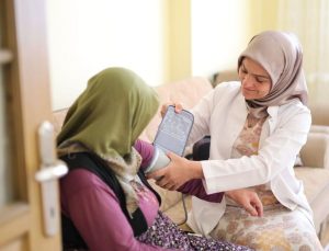 Aksaray Belediyesi'nden 3 bin 200 haneye, aile sıcaklığında hizmet