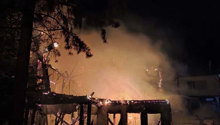 Mudurnu’nun tarihi keyvanlar konağı alevlere teslim oldu
