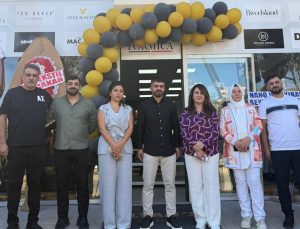 Elyans Outlet Gürselpaşa şubesi görkemli bir açılışla hizmete girdi
