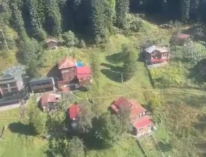 Yoğun yağış sonrası Ayder turizm merkezi’nde tahliye çalışmaları başladı