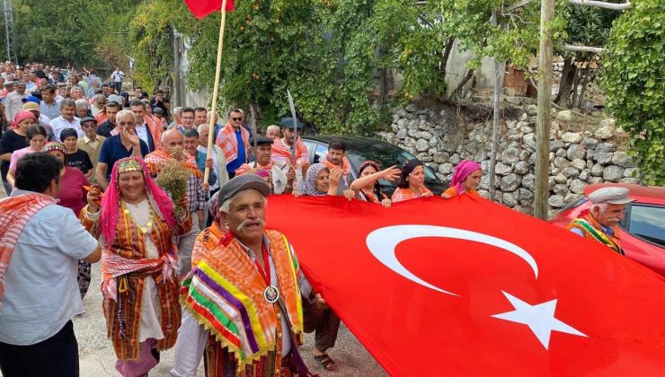 Kaş Gürsu'da yöresel ürünler etkinliği düzenlendi