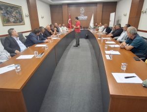 Muhtarlara ilk yardım sağlık eğitim semineri