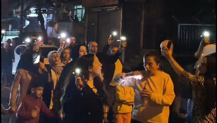 Amed Bu Akşam Rojin İçin Işık Yaktı: “Karanlığı, Işığımızla Aşacağız!”