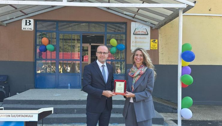 Dereli'de okul bahçeleri yenileniyor