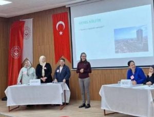 Kars’ta “Aile Yılı”na özel bilgi yarışması düzenlendi