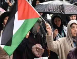 Gazze yolunda Balıkesirli 3 doktor ve 1 öğretmen gözaltında