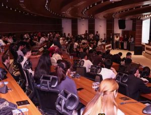 MAKÜ’de küresel buluşma 50 ülkeden 1500 öğrenci geldi!