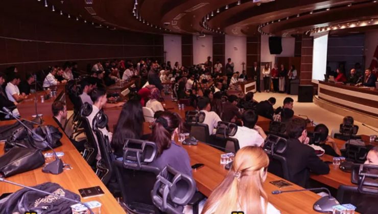 MAKÜ’de küresel buluşma 50 ülkeden 1500 öğrenci geldi!
