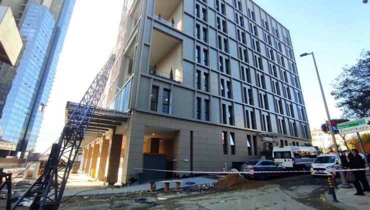 İstanbul Şişli’de kız öğrenci yurduna vinç devrildi